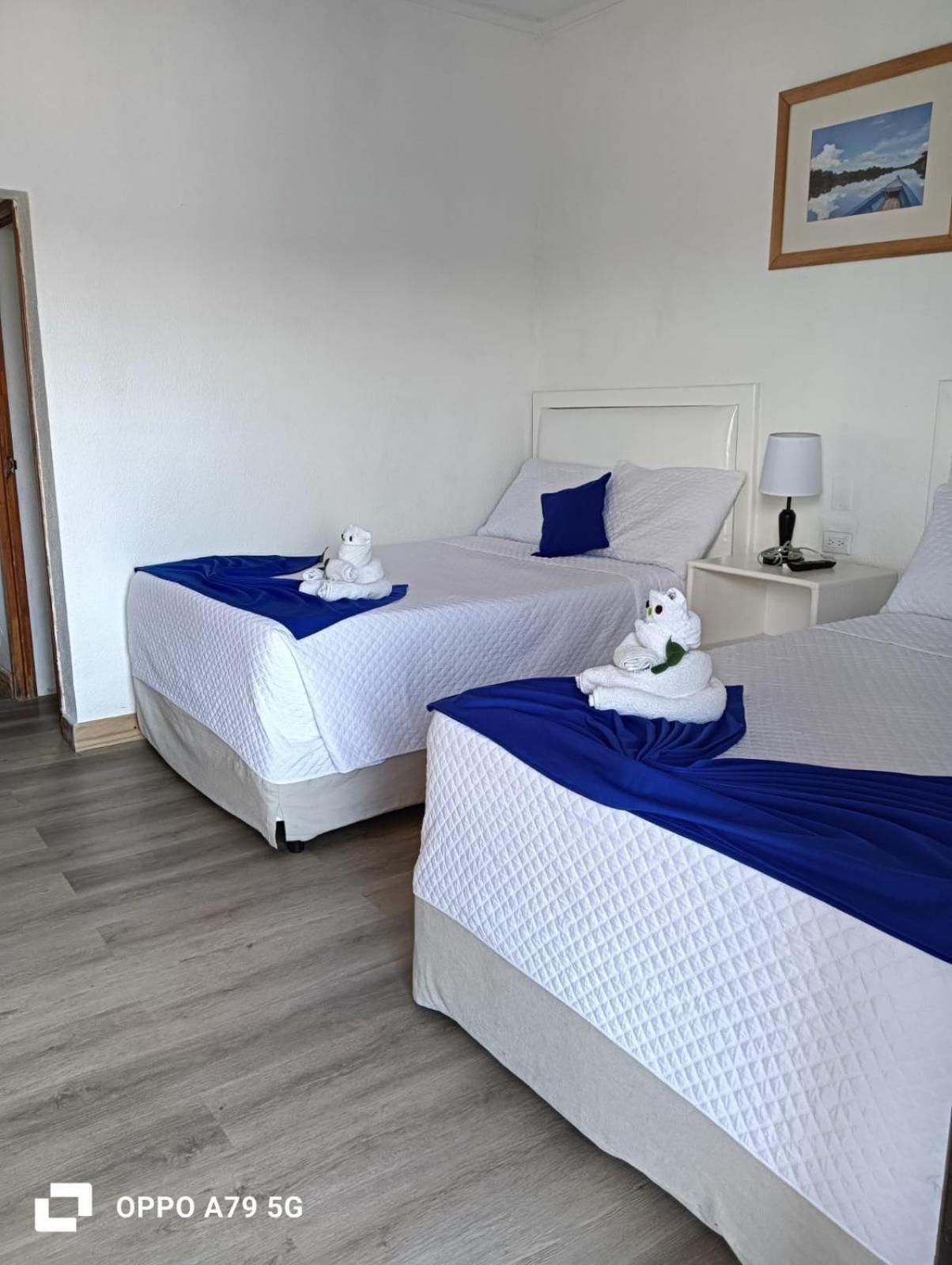 Hotel Villa Del Lago Flores Εξωτερικό φωτογραφία